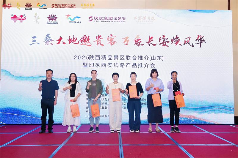 b85acbf25a5b41f8bb593f1a6a7a50af.jpg